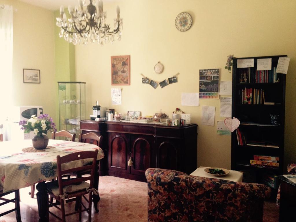 Chiavi Antiche B&B Salerno Exterior foto