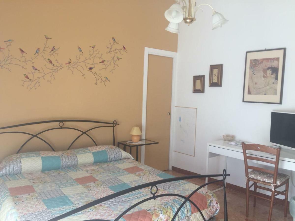 Chiavi Antiche B&B Salerno Exterior foto